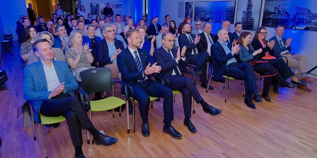 Prisustvovali domaći političari i brojni ambasadori