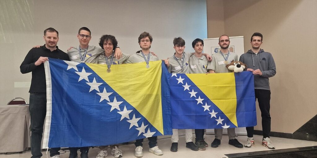 Sarajevski matematičari osvojili dvije zlatne i tri srebrene medalje na Balkanskoj olimpijadi