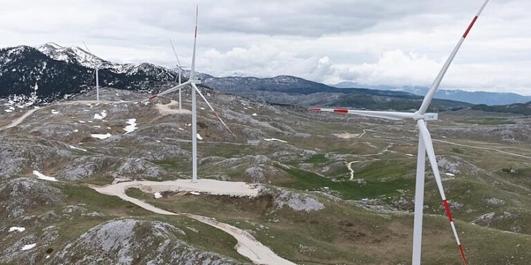 U rad puštena vjetroelektrana Gvozd, najvažniji i ključni energetski projekat Crne Gore