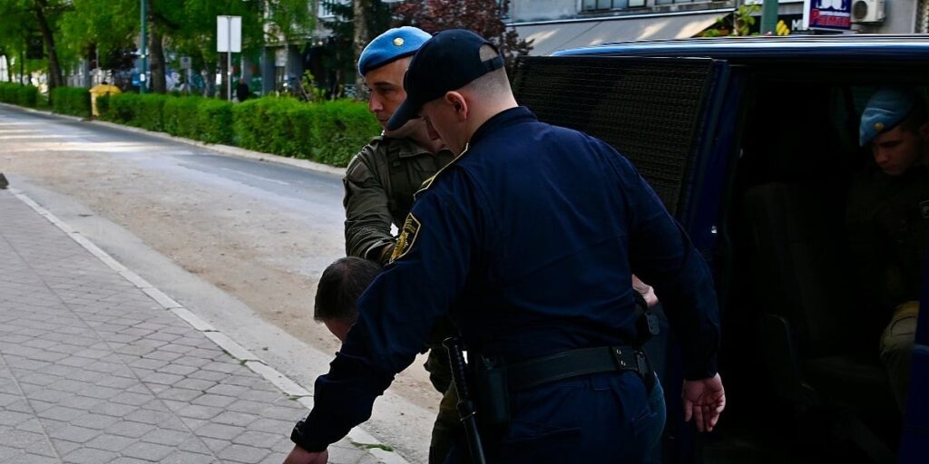 Ubica Tarik Prusac predat Tužilaštvu KS, pogledajte njegovo dovođenje