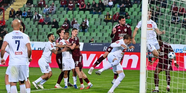 Uživo / Sarajevo - Borac 0:1: Juričić pogodio s penala i doveo goste u vodstvo