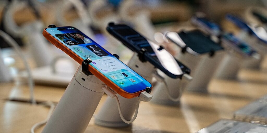 Apple najavio poskupljenje svojih uređaja zbog drastičnog skoka cijena čipova Apple najavio poskupljenje svojih uređaja zbog drastičnog skoka cijena čipova