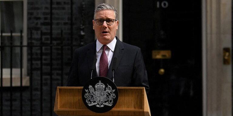 Britanski premijer Keir Starmer podnio ostavku, neće više biti ni lider Laburističke stranke Britanski premijer Keir Starmer podnio ostavku, neće više biti ni lider Laburističke stranke
