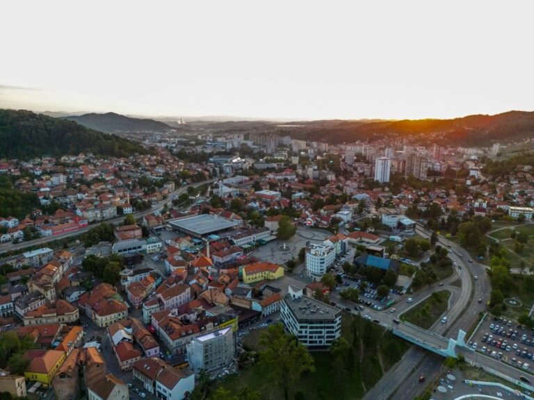 Kandidatima se uskraćuju prava propisana zakonom "Kandidatima se uskraćuju prava propisana zakonom"