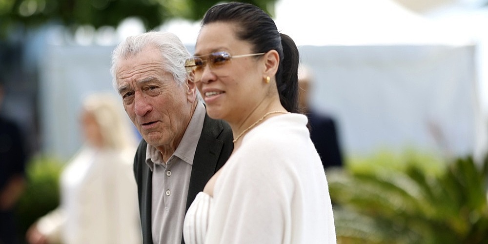 Robert De Niro uživa na odmoru s 31 godinu mlađom partnericom, par otputovao u Francusku Robert De Niro uživa na odmoru s 31 godinu mlađom partnericom, par otputovao u Francusku