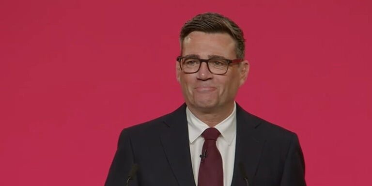 Andy Burnham je novi predsjednik Laburističke stranke, u ponedjeljak postaje i novi premijer Velike Britanije