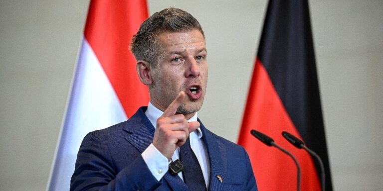 Ne damo da Ukrajina ima prednost nad onima koji godinama čekaju "Ne damo da Ukrajina ima prednost nad onima koji godinama čekaju"