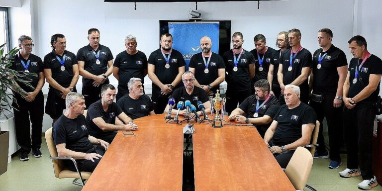 Niko od političara ih nije dočekao, selektor žali za zlatom