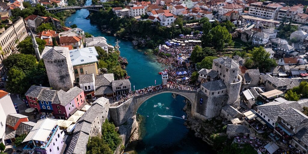 Red Bull Cliff Diving Svjetska serija jubilarni deseti put u Mostaru Red Bull Cliff Diving Svjetska serija jubilarni deseti put u Mostaru