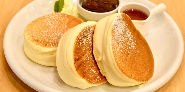 Uz nekoliko jednostavnih koraka japanske palačinke je moguće napraviti i kod kuće
