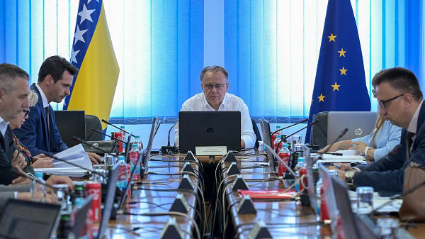 Vlada FBiH utvrdila izmjene zakona kojim se uvodi borački dodatak Vlada FBiH utvrdila izmjene zakona kojim se uvodi borački dodatak