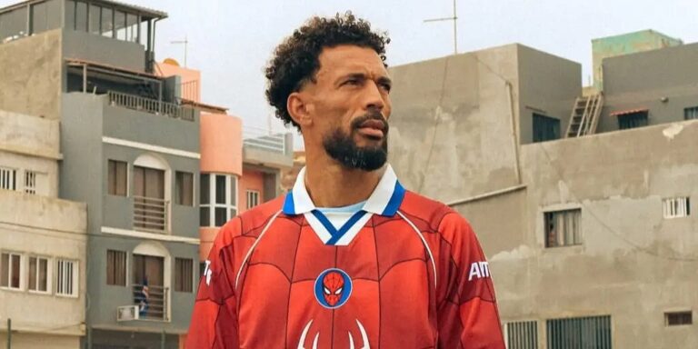Vozinha snimio reklamu za novi film o Spider-Manu dok čeka odluku koje će ime nositi na dresu u Colo Colu Vozinha snimio reklamu za novi film o Spider-Manu dok čeka odluku koje će ime nositi na dresu u Colo Colu