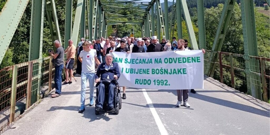 Zločince kazniti, posebno one iz mog naroda "Zločince kazniti, posebno one iz mog naroda"