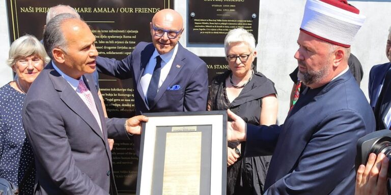 Fadil Imamović proglašen prijateljem romske zajednice zbog Zeničke rezolucije