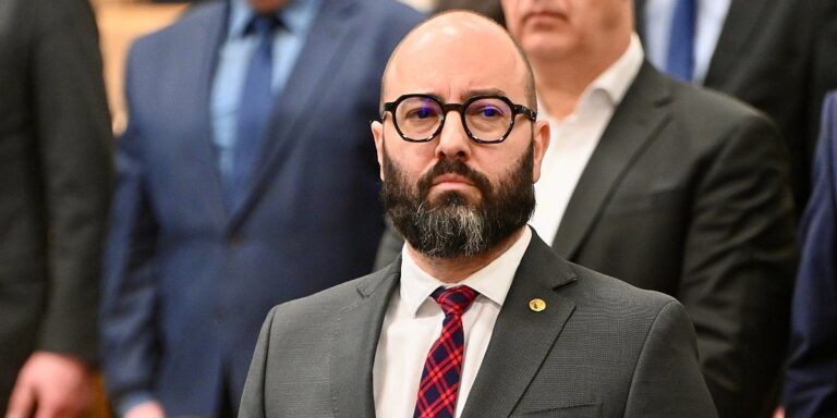 Hoće li maneken od glavnog tužioca početi primjenjivati zakon?