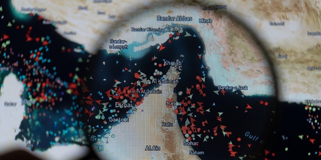 Iran i Oman blizu dogovora o novom koridoru kroz Hormuški moreuz