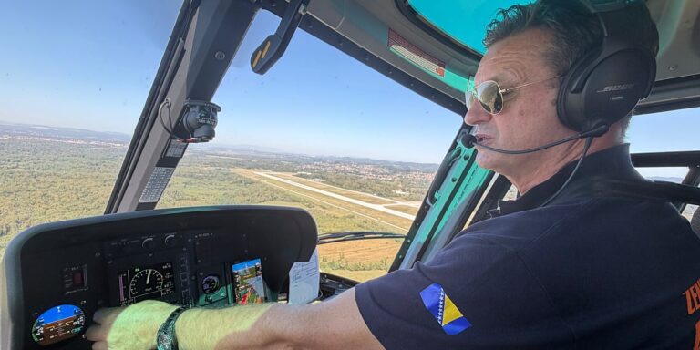 "Kada vidiš da vatra ide prema kućama, probudi se nešto drugo"