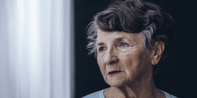 Koji su najčešći simptomi prilikom suočavanja s demencijom Koji su najčešći simptomi prilikom suočavanja s demencijom