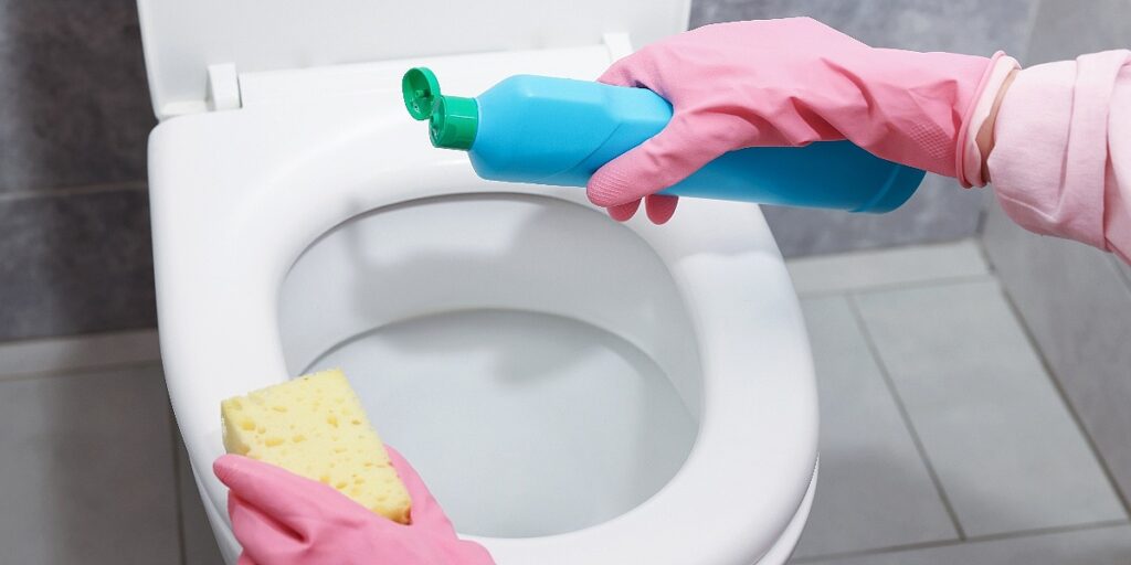Koliko često čistite WC školjku? Evo šta preporučuju stručnjaci Koliko često čistite WC školjku? Evo šta preporučuju stručnjaci