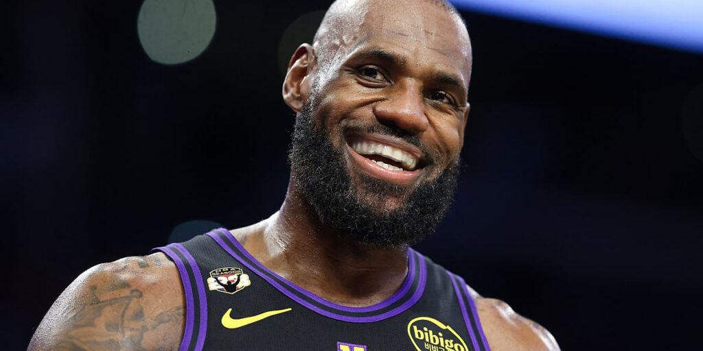 LeBron James u rodnom mjestu organizuje dvodnevni golf turnir za mlade nade LeBron James u rodnom mjestu organizuje dvodnevni golf turnir za mlade nade