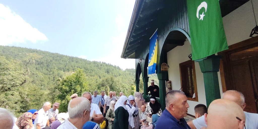 Milatkovići ponovo dobili džamiju porušenu u Drugom svjetskom ratu Milatkovići ponovo dobili džamiju porušenu u Drugom svjetskom ratu