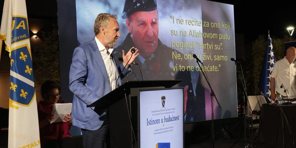 "Ne dozvolimo da ubace među nas kost podjela, to je opasnije od svake agresije"