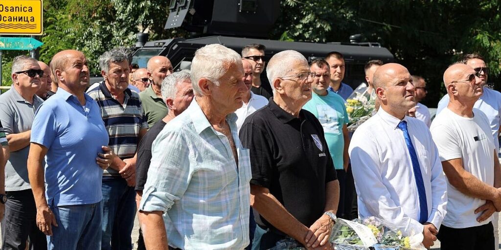 Obilježena 31. godišnjica pada helikoptera i pogibije Sinana Žuge Obilježena 31. godišnjica pada helikoptera i pogibije Sinana Žuge