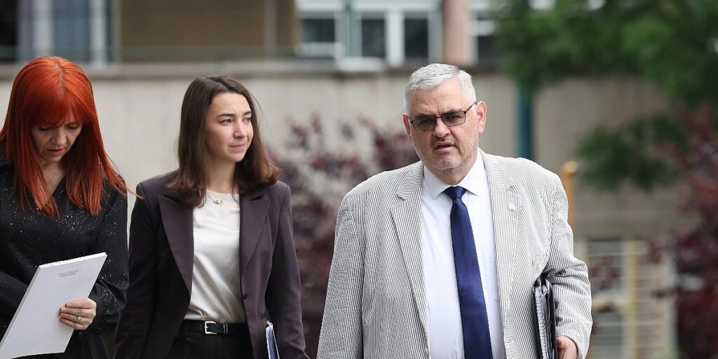 Održao sastanke i s predstavnicima vlasti RS-a koje ga formalno ne priznaju