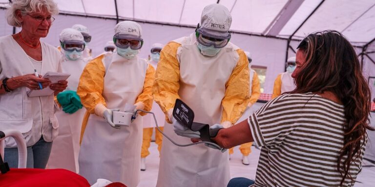 Pet velikih pitanja o novoj epidemiji ebole