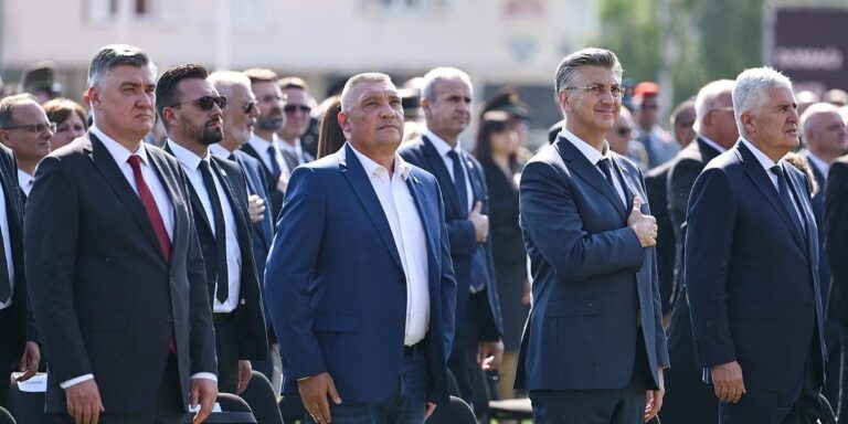 Plenković poručio da je spriječen pad Bihaća, Milanović tvrdi da bez Hrvatske ne bi bilo Dejtona