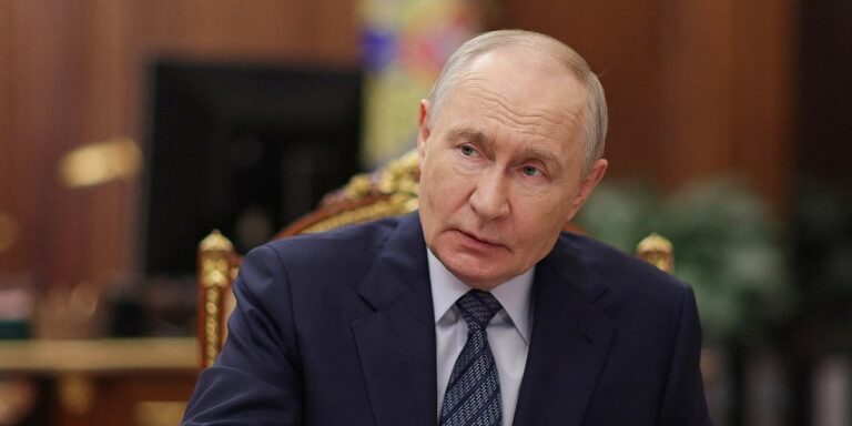 Putin gleda na SAD kao na oslabljenog aktera zbog rata s Iranom