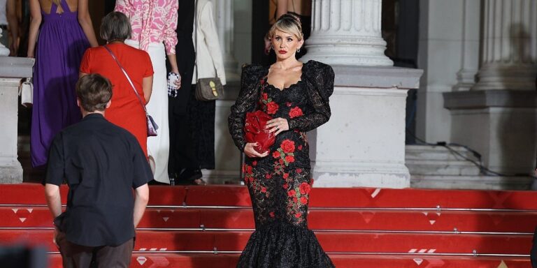 Simbolično se prisjetila žena žrtava femicida Simbolično se prisjetila žena žrtava femicida