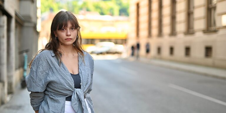 Tara Gajović donosi film s kojim se brojni mladi parovi mogu poistovijetiti Tara Gajović donosi film s kojim se brojni mladi parovi mogu poistovijetiti