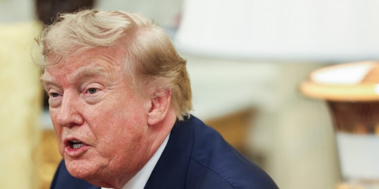 Trump riskira savez sa Južnom Korejom, otvara li se diplomatski kanal za pregovore s Kim Jong-unom Trump riskira savez sa Južnom Korejom, otvara li se diplomatski kanal za pregovore s Kim Jong-unom