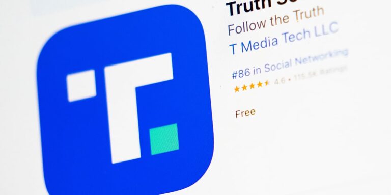Trumpova medijska kompanija prijavila veliki gubitak i najavila zaokret ka Truth Socialu