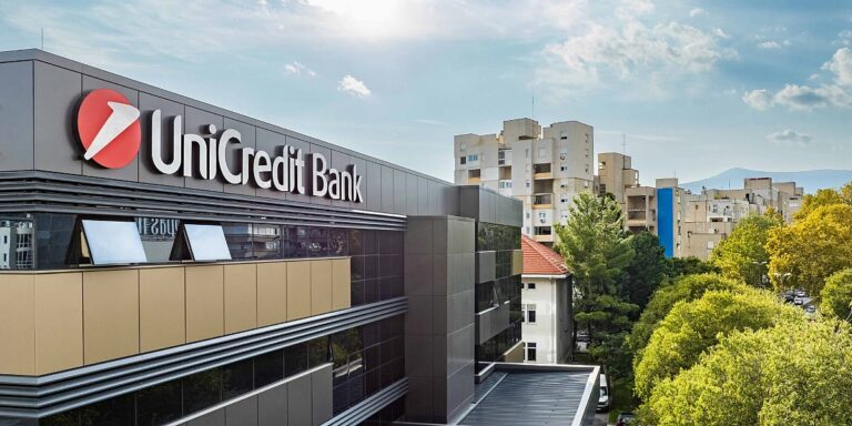 UniCredit Bank proglašena najboljom podskrbničkom bankom u BiH prema izboru Global Finance magazina UniCredit Bank proglašena najboljom podskrbničkom bankom u BiH prema izboru Global Finance magazina