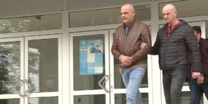 Bivši gradonačelnik Budve odslužio kaznu zatvora pa ponovo uhapšen prilikom izlaska Bivši gradonačelnik Budve odslužio kaznu zatvora pa ponovo uhapšen prilikom izlaska