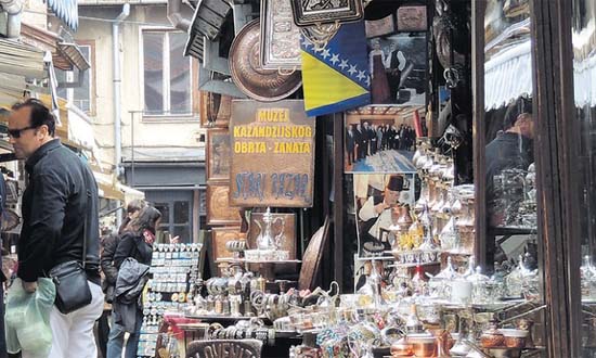 FBiH u augustu posjetilo 195 hiljada turista, mjesečni rast 6,7 posto FBiH u augustu posjetilo 195 hiljada turista, mjesečni rast 6,7 posto
