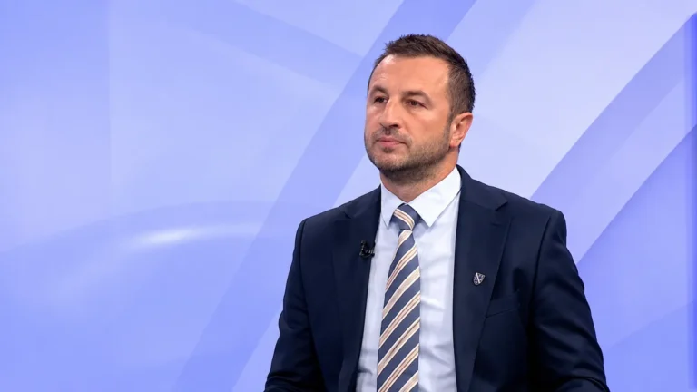 Izetbegović mi nudio mjesto predsjedavajućeg Vijeća ministara da odustanem od kandidature i podržim SDA
