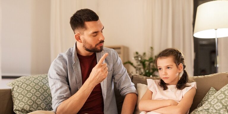 Kako se ponašanja zahtjevnih roditelja mogu odraziti na djecu u odrasloj dobi Kako se ponašanja zahtjevnih roditelja mogu odraziti na djecu u odrasloj dobi