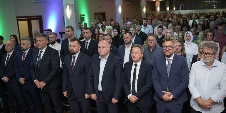 Naš cilj je BiH koja završava posao "Naš cilj je BiH koja završava posao"