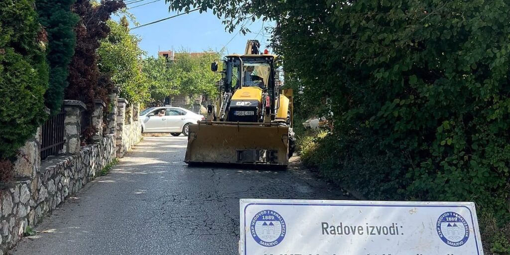 Nenajavljena isključenja vode u Sarajevu blokiraju svakodnevnicu građana Nenajavljena isključenja vode u Sarajevu blokiraju svakodnevnicu građana