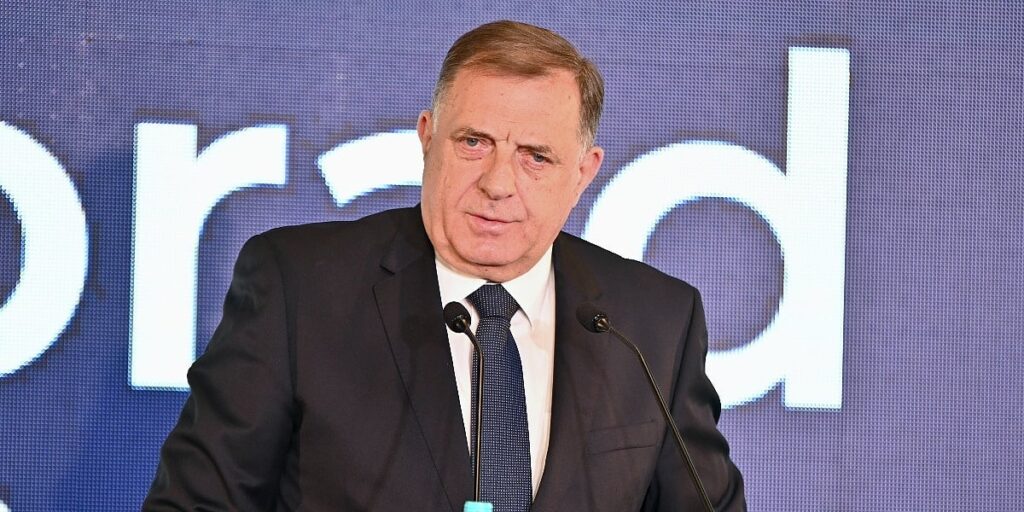 On je veliki državnik i vizionar "On je veliki državnik i vizionar"