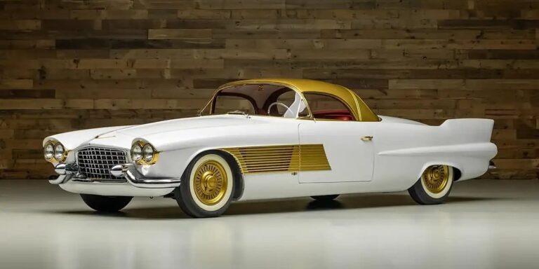Pozlaćeni Cadillac iz 1953. godine prodan za 1,27 miliona