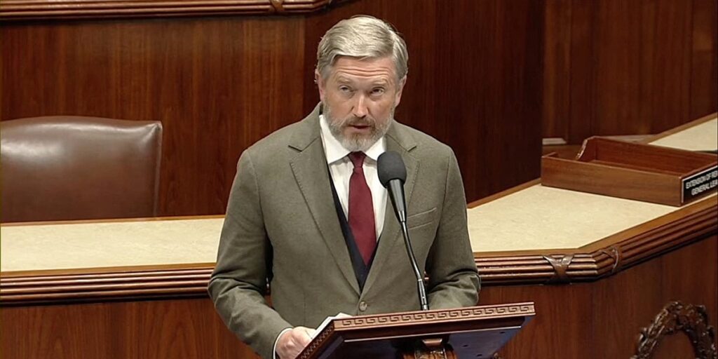 Republikanski kongresmen pokrenuo opoziv ministra odbrane SAD-a zbog rata u Iranu