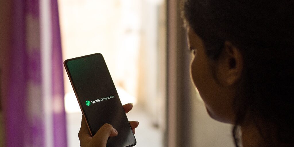 Spotify sada omogućava roditeljima da blokiraju dječiju muziku kako ne bi ometala njihove preporuke