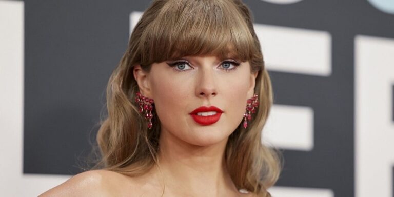 Taylor Swift će na MTV VMA dobiti nagradu koja se dodjeljuje prvi put, priznanje stiže za njen rad iza kamere Taylor Swift će na MTV VMA dobiti nagradu koja se dodjeljuje prvi put, priznanje stiže za njen rad iza kamere
