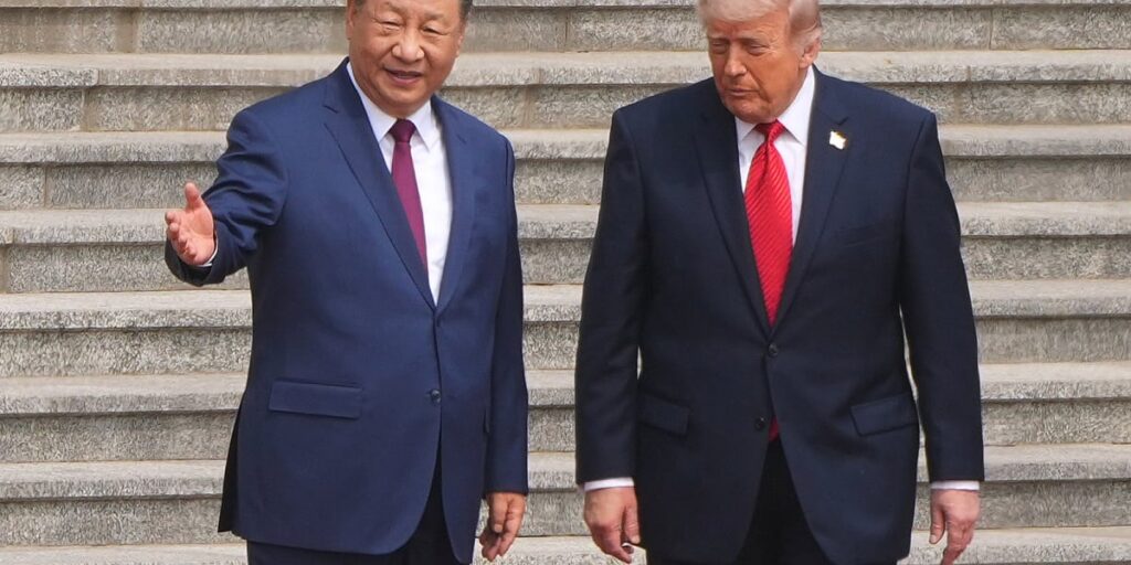 Xi stiže kod Trumpa jači nego 2015. godine dok rivalstvo Pekinga i Washingtona raste Xi stiže kod Trumpa jači nego 2015. godine dok rivalstvo Pekinga i Washingtona raste