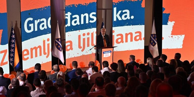 Zemljom ljiljana protiv mapa podjela, u Predsjedništvo ne smiju ući Mladićeve i Praljkove politike