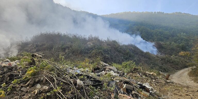 Dim sa Šišeta može ozbiljno ugroziti zdravlje, posebno hroničnih bolesnika Dim sa Šišeta može ozbiljno ugroziti zdravlje, posebno hroničnih bolesnika